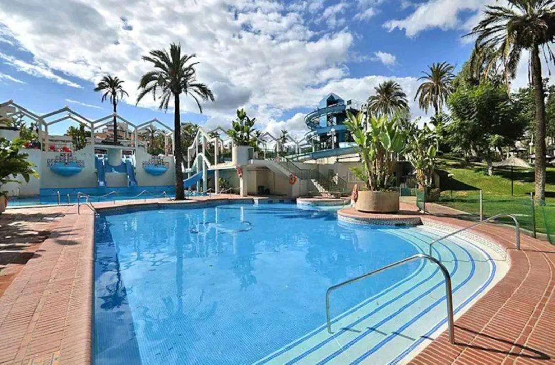 El Estudio De La Playa Benalbeach Holidays Paradise Бенальмадена Экстерьер фото